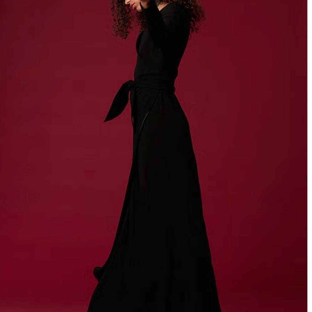 Diane Von Furstenberg NWT Draped Wrap Gown Size 0 Black $698 Long Sleeve